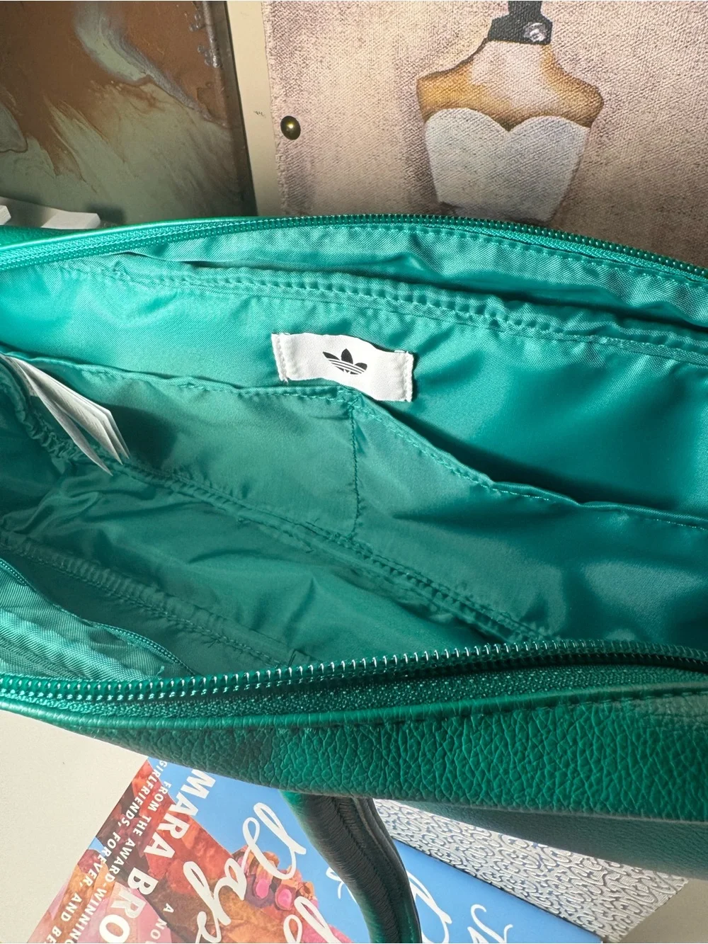 adidas Green Elongated Airliner Bag with White Trim NWT - Picture 7 of 7